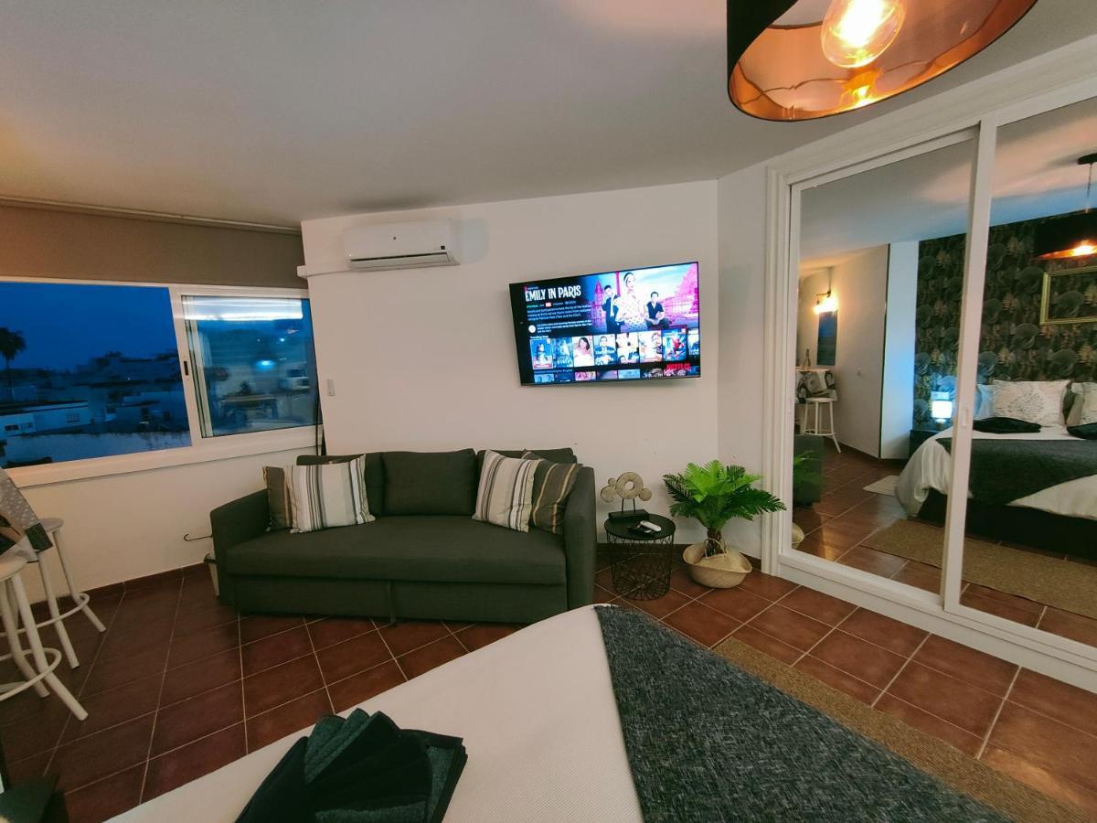Avenida Palma De Mallorca City Center With Sea Views By Namaste Elite Torremolinos Exterior photo